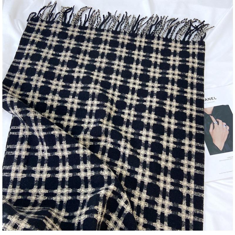 Plaid Scarf Women's Winter New Retro Warm Scarf Imitation Cashmere Shawl