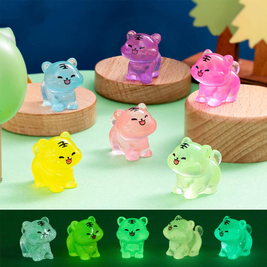 10-30 Stück Leuchtende Tigerfiguren Leuchten im Dunkeln Mini Harztier-Ornamente Zubehör für DIY Feengarten Partygeschenke Geschenk
