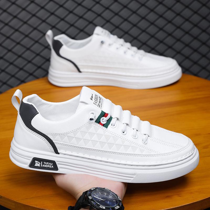 Men's shoes 2024 spring new little white shoes men's casual shoes trendy versatile sports board shoes breathable soft leather shoes men