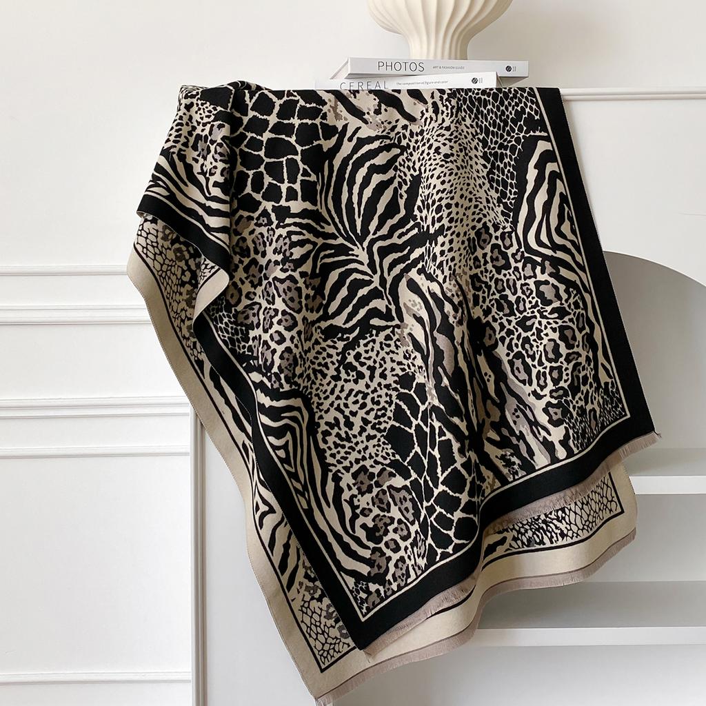 Winter Elegance Cashmere Two-Sided Scarf For Women Leopard Print Shawl Female Pashmina Luxury Poncho Thick Blanket Warm Bufanda