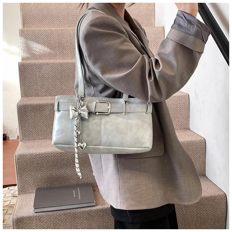 Belt Buckle Design Shoulder Satchels Bag for Women 2025 New In Luxury Designer Handbags Branded Fashion Totes with Pendant