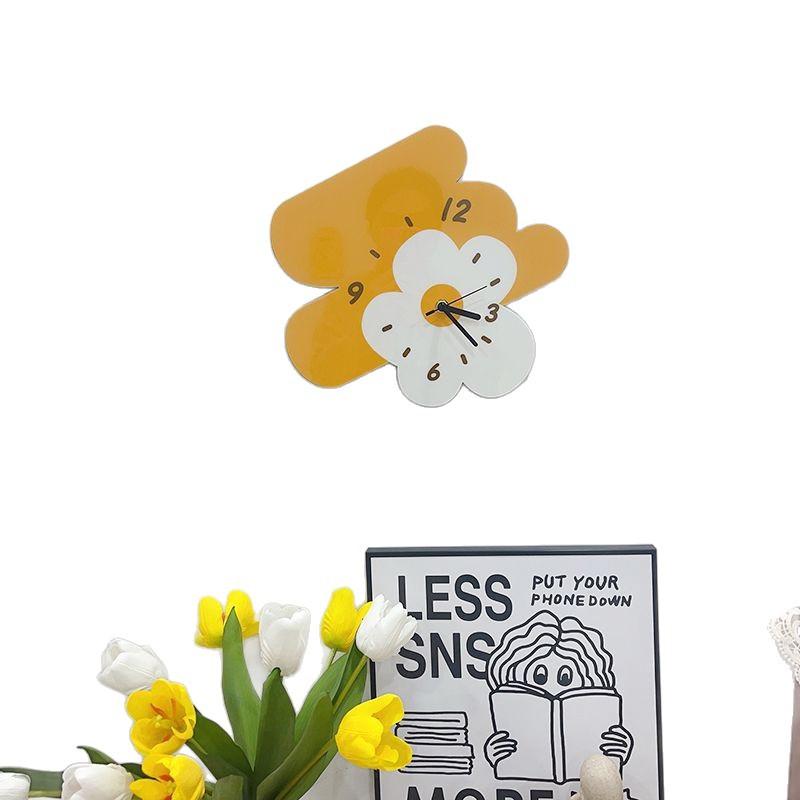 Simple and Creative Cartoon Artistic Flower Clock, Silent Wall Clock for Living Room and Dining Room, Cute Clock for Flower Shop