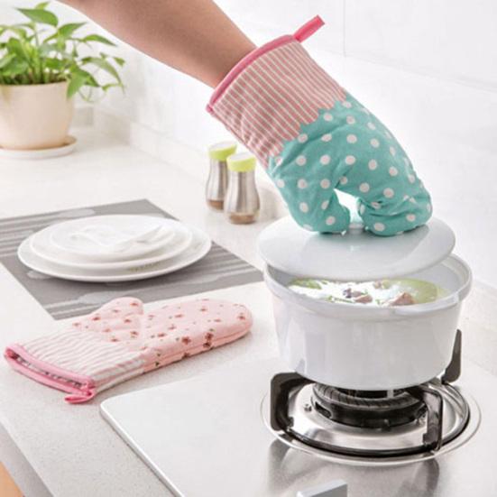 1Pc Thicken Heat Resistance?Microwave Oven Glove Home Kitchen Baking Supply