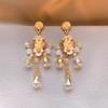 Exaggerated Silver Needle Flower Cluster Round Earrings - Trendy Vacation Style