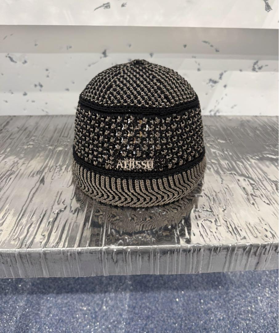 

[USED] Atiissu Summer Hat Black Bucket Hat Beanie