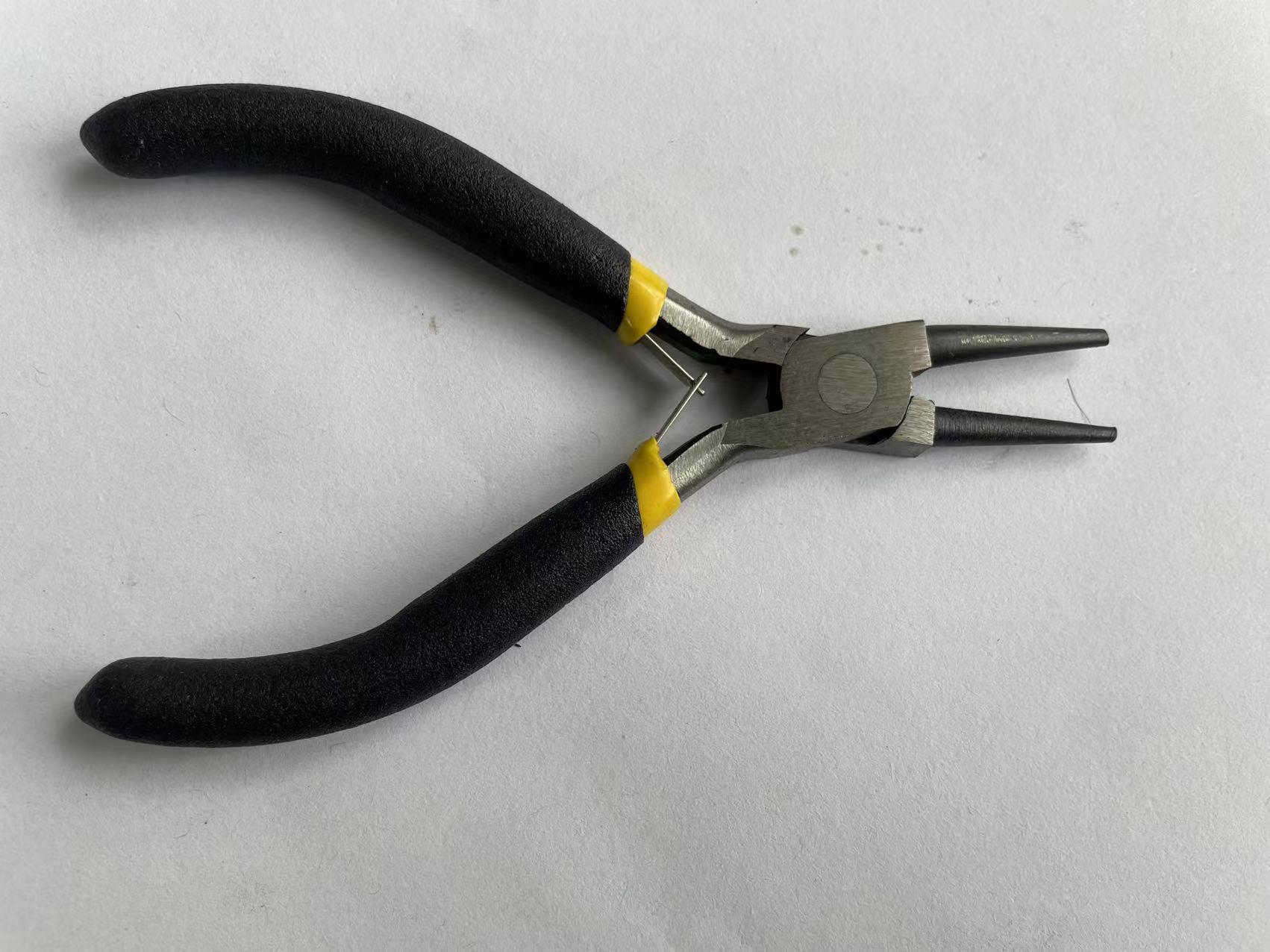 Eight-Piece Pliers Set: Needle-Nose, Diagonal Cutting, Wire Cutters, Round-Nose, Flat-Nose, Bent-Nose, Top Cutting, Pin-Nose Pliers.