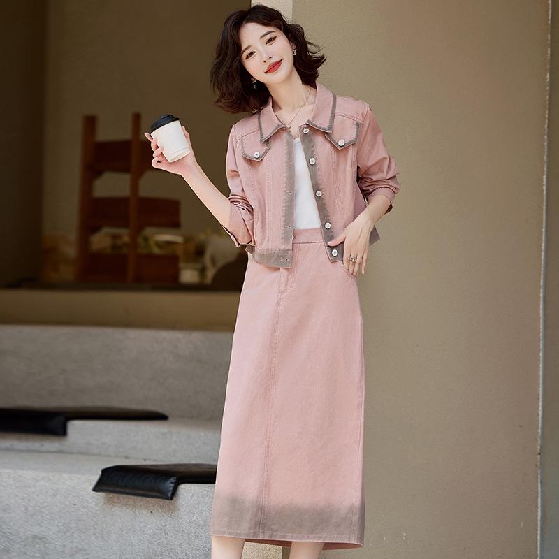 

2025 Spring Gradient Denim Two-Piece Set for Women - LU8931 XL (120-130 jin)