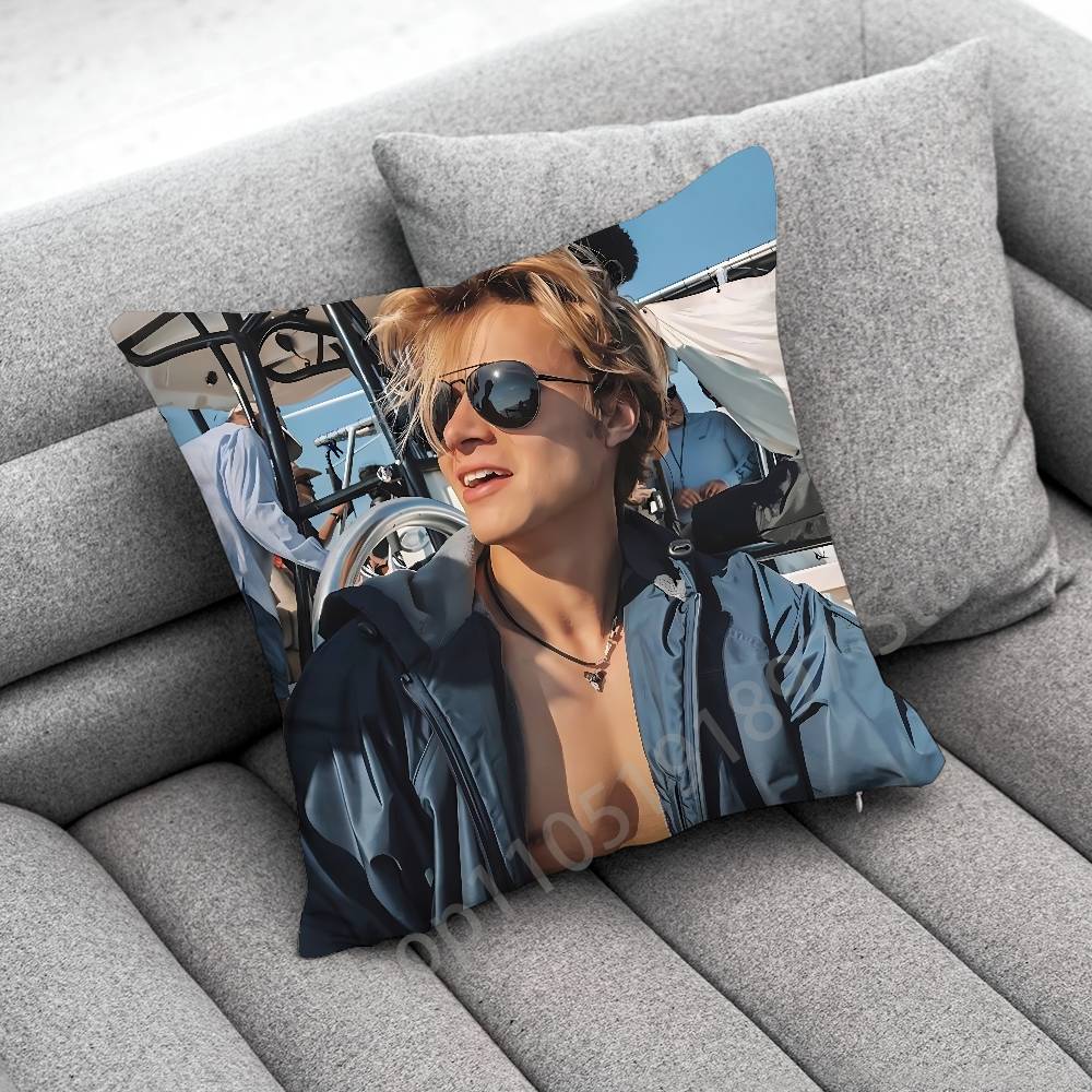 American Actor R-Rudy Pankow Throw Pillow Case For 50cm 30cm 55cm 45*45cm 40cm Square Bed Pillowcase Cover