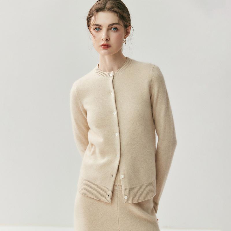 2025 Winter Women's Cashmere Round Neck Cardigan Sweater - Loose, Slimming Wool Knit Top