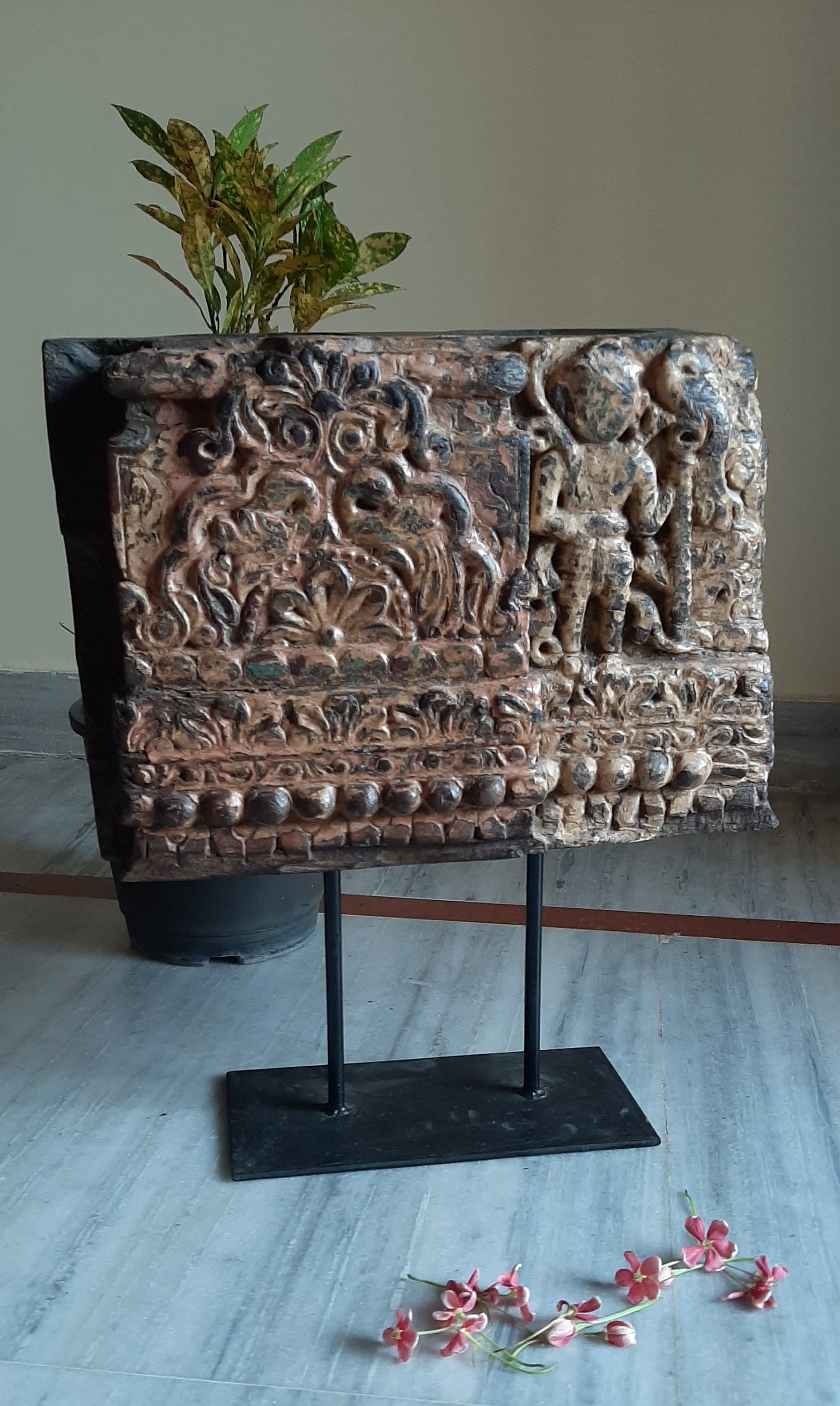 

Handmade Carved Wood Figurine: Rustic Indian Handicraft Decor 16” X 8” X 24” (l x w x h) разноцветный