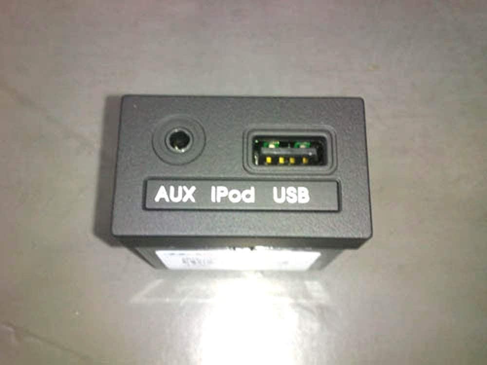 

Оригинальный OEM 96120-1Y100-EQ AUX и USB-разъем / 961201Y100EQ для Kia Morning 11-14