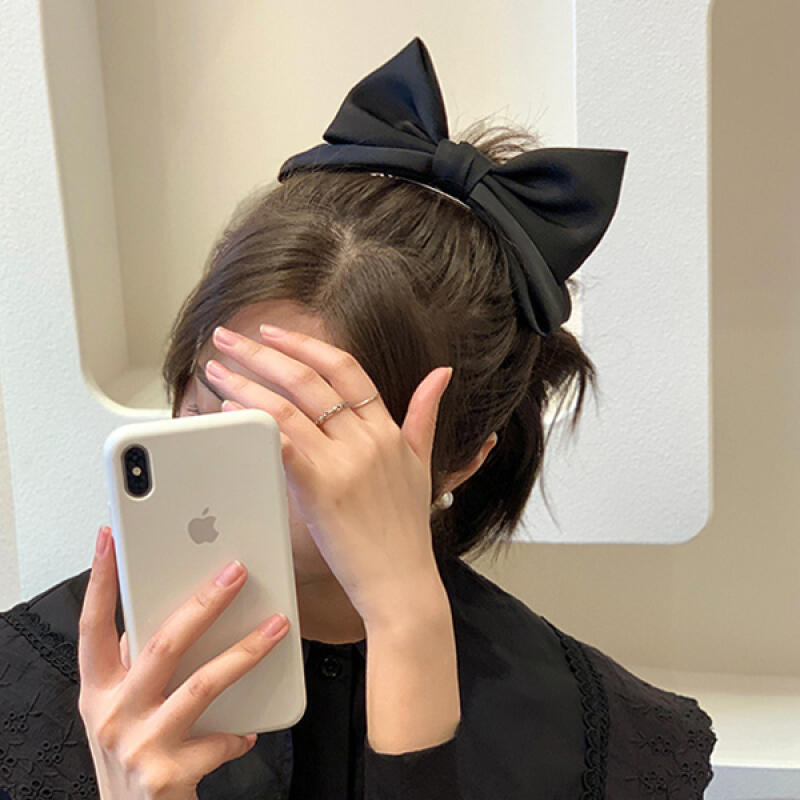 Pascal satin ribbon updo point hair clip black