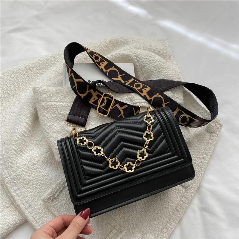 Fashion diamond handbag chain small square bag popular shoulder bag women's messenger bag women's bag