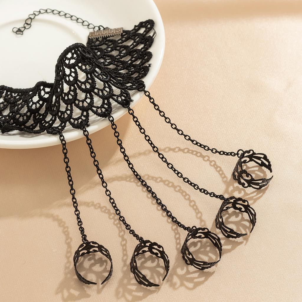 Halloween Gothic Ghost Connected Finger Bracelet Punk Conical Nail Ring Fashion Dark Hand Jewelry For Party Cosplay