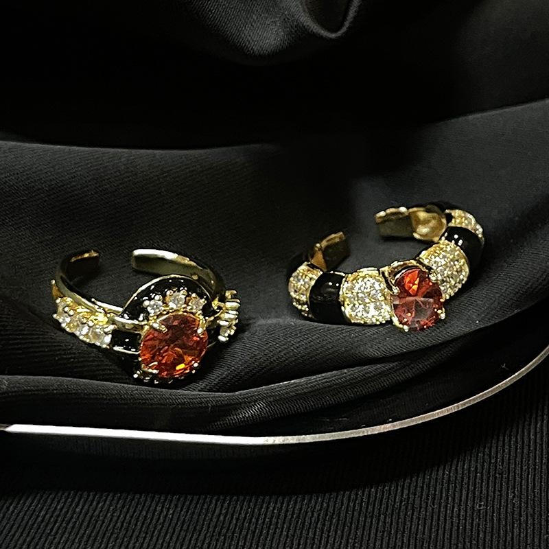 Vintage Medieval Open Ring High-End Light Luxury Set French Retro Heavy Industry Gold Antique Ring Women
