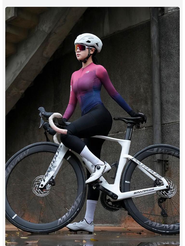 NUCKILY Damen Langarm-Radtrikot - Atmungsaktives Slim Fit mit Sonnenschutz für Frühjahrs-/Herbstfahrten.