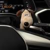 Lindo muñeco de peluche de perro con forma de perro, adorno multifuncional para coche, figura decorativa con señal de giro para limpiaparabrisas, regalo para conductores