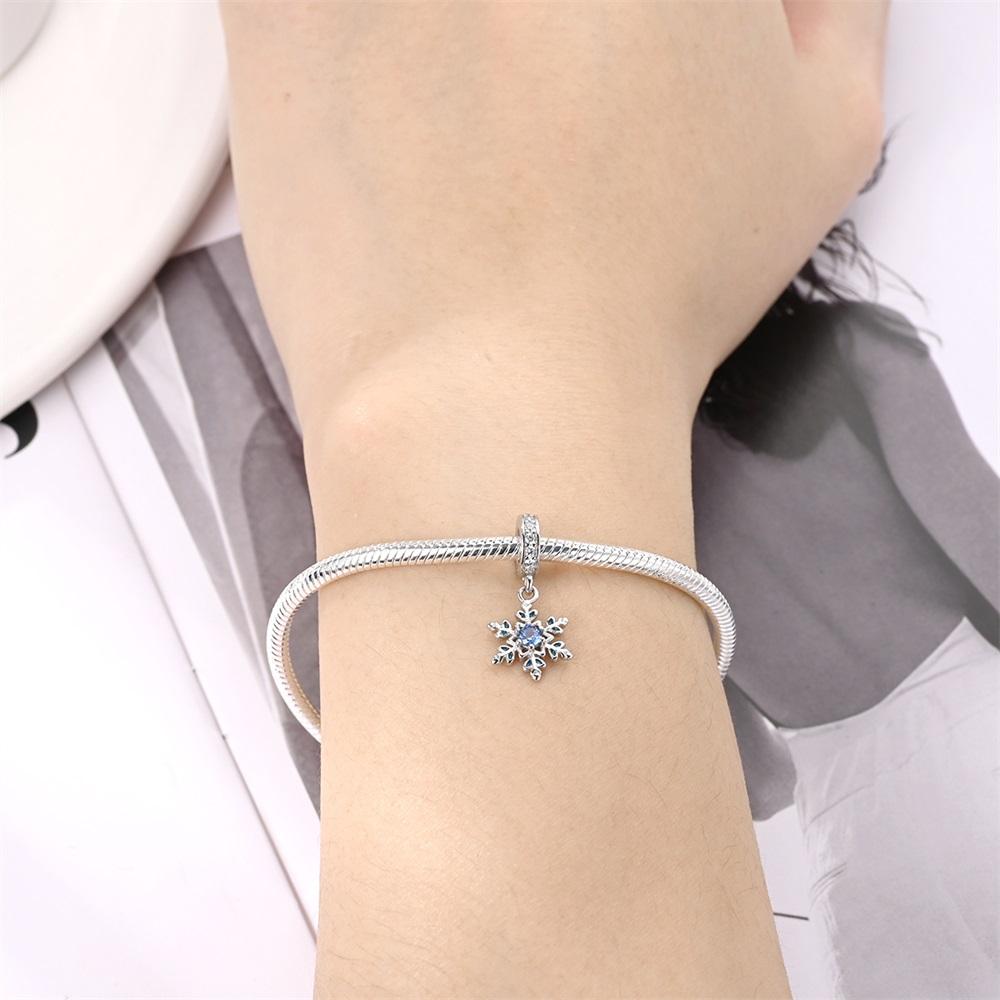 Authentic copper Charm Bead Charms Luxury Blue Zircon Snowflake Pendant Bead Charms Compatible With Bracelets Diy Women Making Delicate Gift