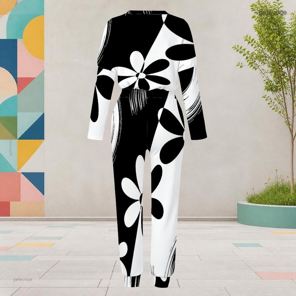 Women Plus Size Round Neck Long Sleeve Printed Two Piece Set Black White Cuffed Top Cuffed Pants With Pockets