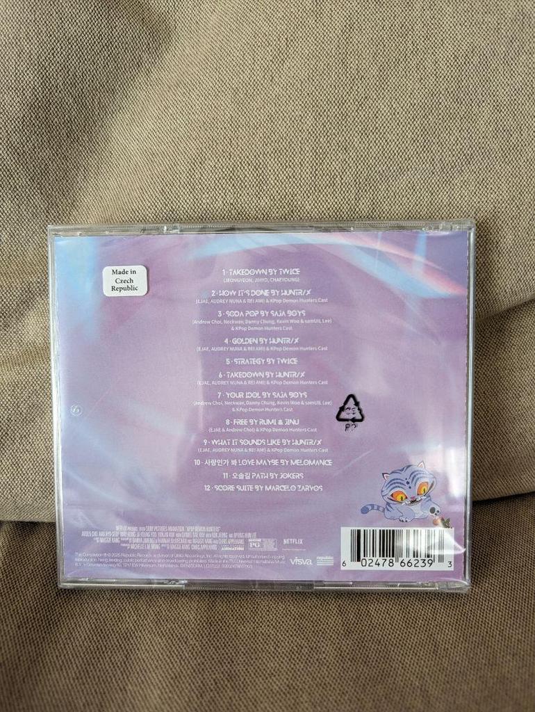 [USED] KPop Demon Hunters Soundtrack CD Album