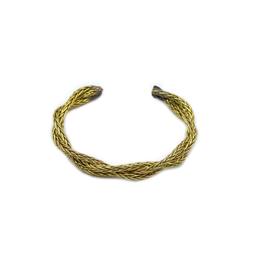 Chic Metal Twist Braid Open Bracelet - European & American Niche Design, Cold Temperament Style