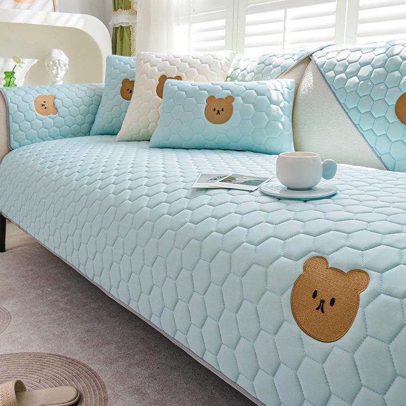 Summer Latex Ice Silk Sofa Cushion Cartoon Dull Bear Non-Slip Sofa Cover Cool Breathable Summer Sofa Cover