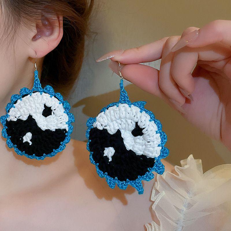 Diamond-set pearl petals fringed earrings stud earrings temperament fashionable and versatile design earrings