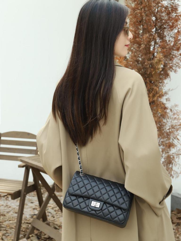 Little Luxury Diamond Lattice Leather Women's Chain Crossbody Bag