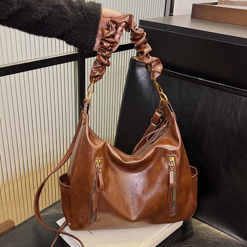 Crossbody Bag Women's Large-capacity Oil Wax Leather Shoulder Bag Women's Double Zipper Handbag Women's Office Bag Commuting