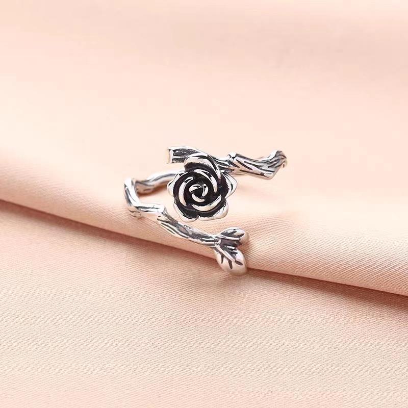 Retro Rose Ring For Women Silver Color Vintage Flower Open Ring Punk Gothic Rock Hiphop Accessories Designer Jewelry Lovers Gift
