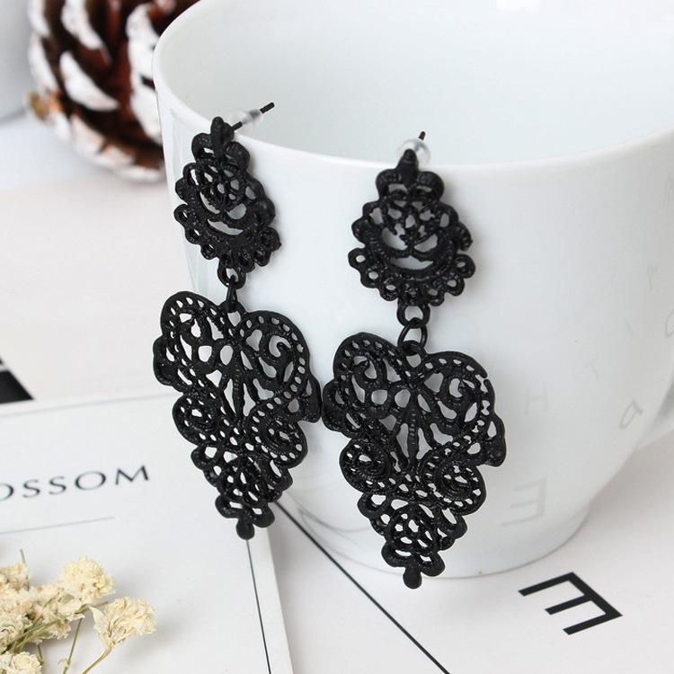 Versatile Retro European  American Bohemian Hollow Pattern Dangle Earrings