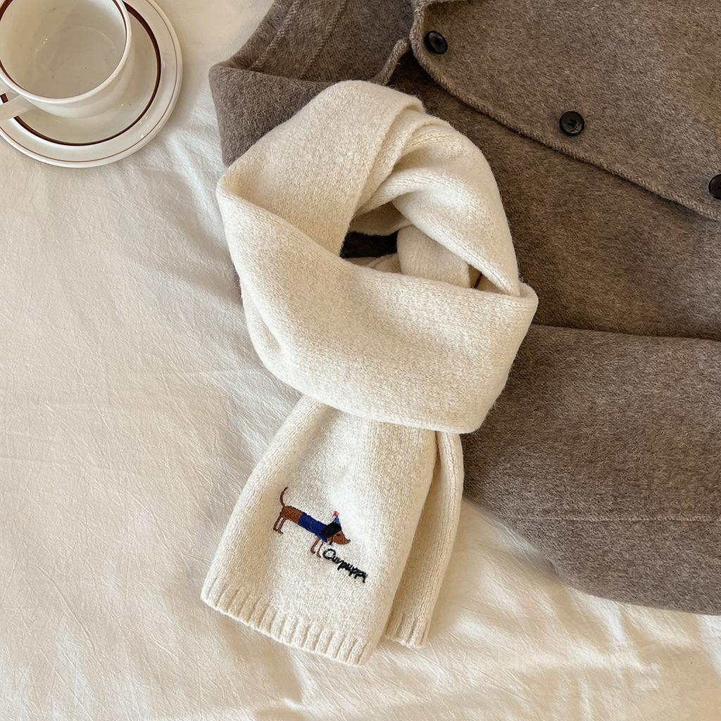 The New Model Contains Cute Puppy Embroidered Scarves for Men and Women, Soft Waxy Warm Scarves In Winter, and Long Students.