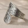 Böhmisch-Stil Handgeschnitzter Gemusterter Versilberter Offener Ring für Damen und Herren Verstellbarer Ring Ethnic Style Accessoires