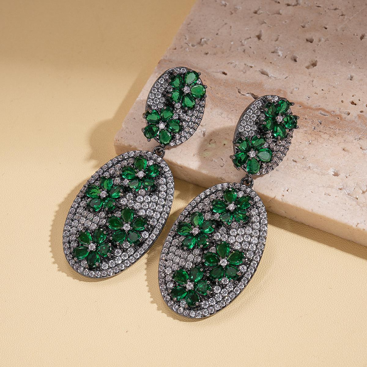 European and American court style zircon flower oval silver needle earrings retro niche light luxury earrings