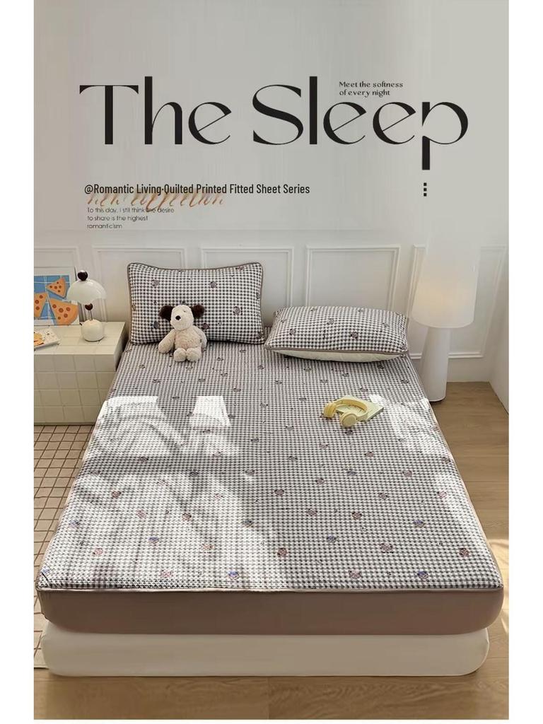 Thickened Quilted Non-Slip Mattress Protector - Single Bed Cover
