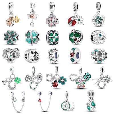 Lucky Clover Charms Fit Fashion Πρωτότυπα βραχιόλια Τετράφυλλα Τριφύλλι 925 Ασημί πράσινες χάντρες ζιργκόν Κρεμαστό κόσμημα DIY Δώρο