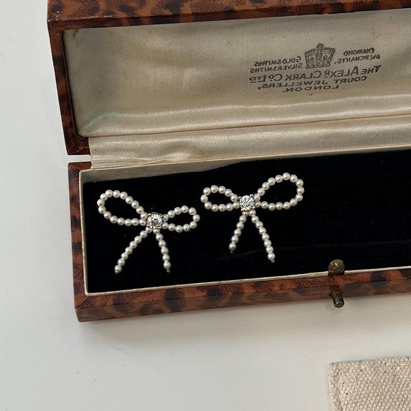 Koreanische Retro Nischen Perlen Schleifen Ohrstecker für Frauen - Einzigartige & Vielseitige Ohrverzierungen