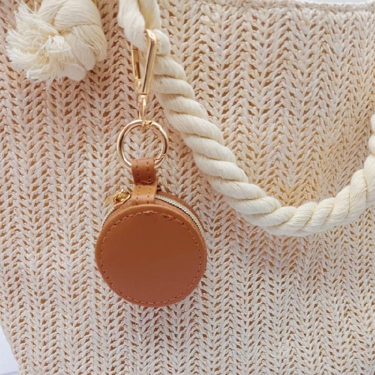 Convenient Keychain Jewelry Holder PU Leather Ring Case for Secure Storage of Accessories In a Compact Travel Size