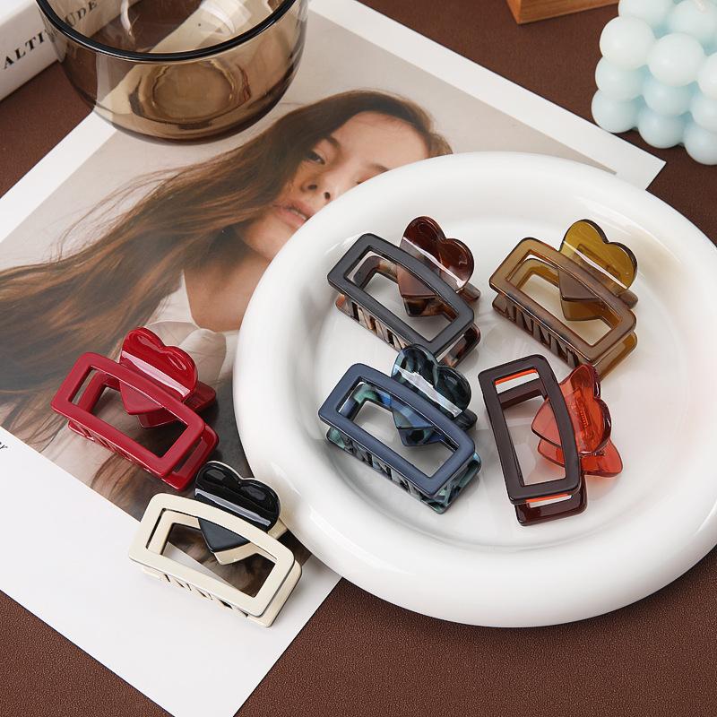 Love Square Grab Clip Premium Sense Acetic Acid Hairpin Simple Versatile Ponytail Clip Back Head Shark Clip Hair Accessories
