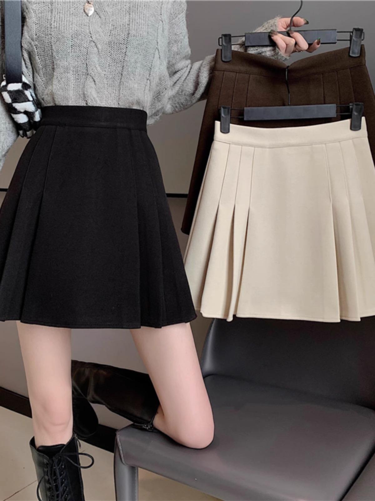 

2024 Spring Women s High-Waist Slim Black Pleated A-Line Skirt XS
