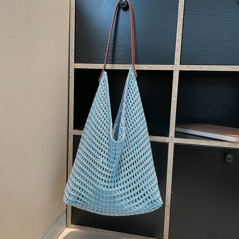 

2025 новая нишевая плетеная сумка на плечо большой вместимости новая повседневная сумка-тоут в иностранном стиле пляжная сумка для отпуска на море синий
