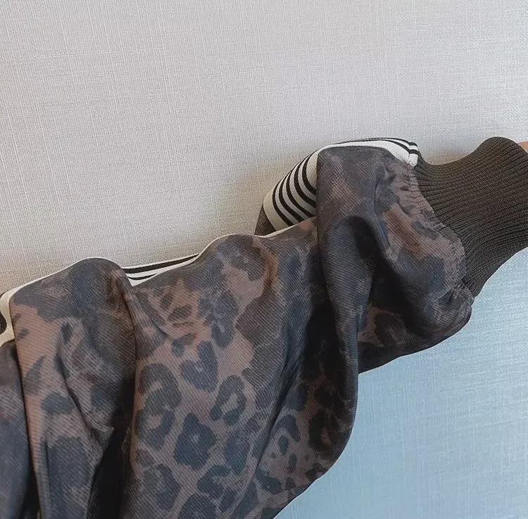 Men's Retro Leopard Print Sports Jacket - Trendy Spring/Autumn Zipper Striped Casual Wear