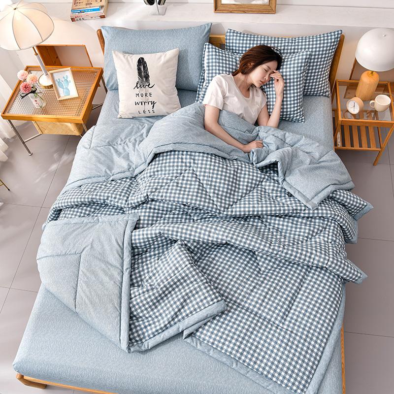Fashion Skin-friendly Summer Cool Blanket Comfortable Lightweight Air Condition Comforter Machine Washable Quilt for Adults Kid