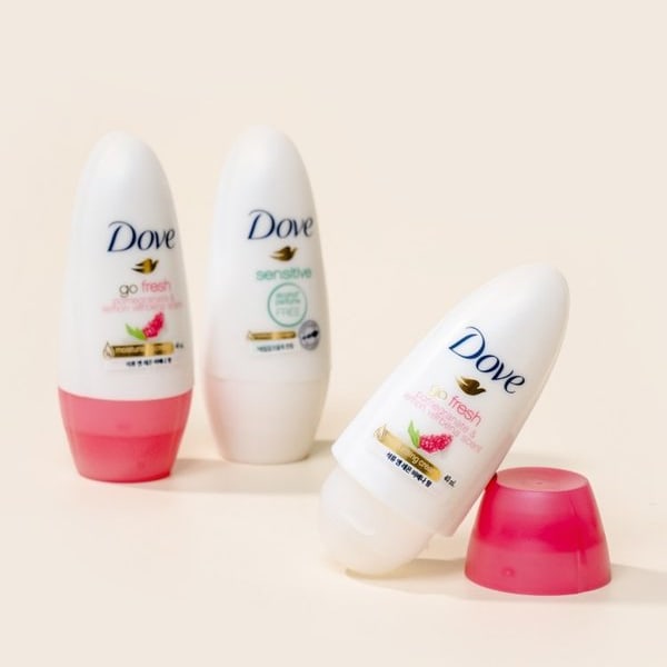Dove Deodorant Roll-On 40 Ml Pomegranate & Lemon Burnena Fragrance