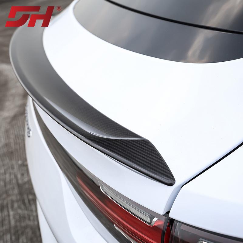Compatible with 2018+ Porsche Cayenne 9Y0 Coupe Turbo GT Carbon Fiber Rear Spoiler in Twill Bright Polish