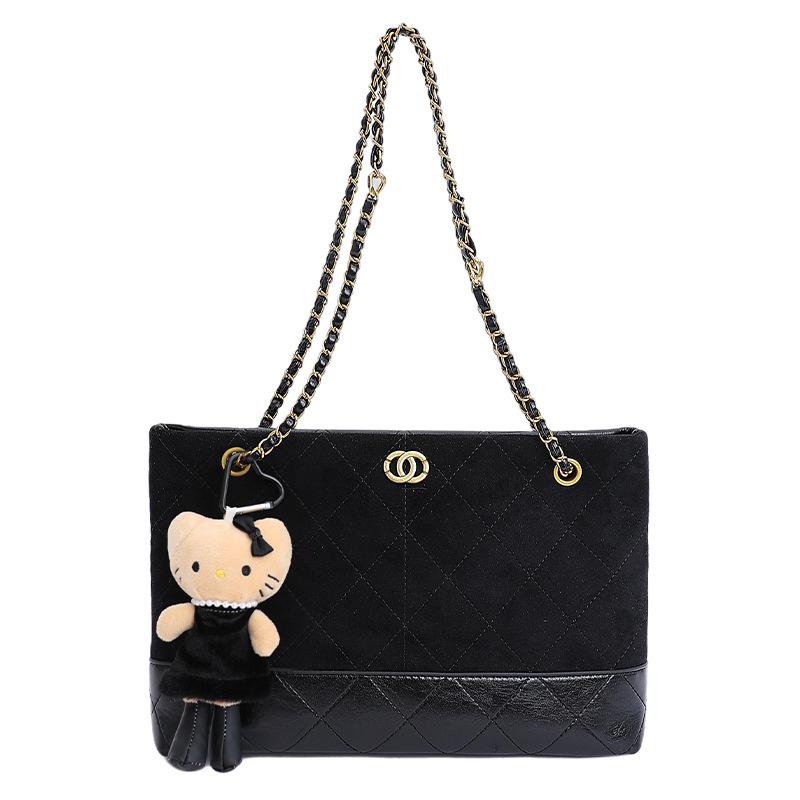 Tote Bag 2025 New Small Fragrant Style Retro Wandering Commuting Large Capacity Chain Underarm Commuting Versatile Suede Bag