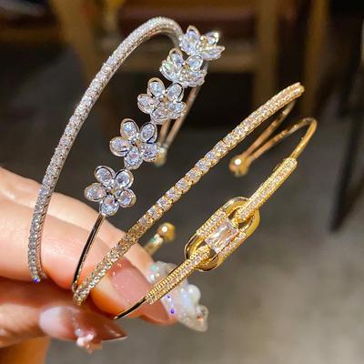 Super funkelndes Zirkon-Oval-Armreif: Hochwertiges Armband im Vintage-Stil für Damen