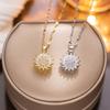 Fashionable and Exquisite Daisy Flower Rotatable Necklace Sunflower  Necklace Stainless Steel Necklace Gift