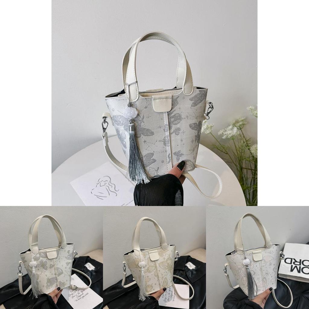 Stylish And Trendy Women's 2024 Summer Pu Bucket Shoulder Bag With Inner Pouch