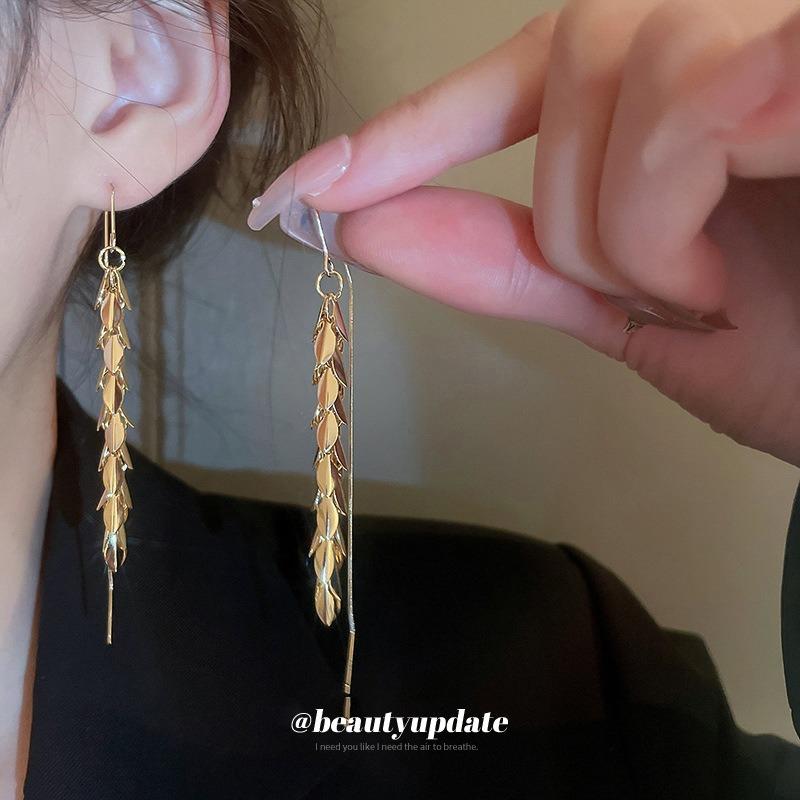 Real gold electroplated leaves fringed ear hooks earphones integrated Korean fashion temperament long earrings temperament earrings wholesale